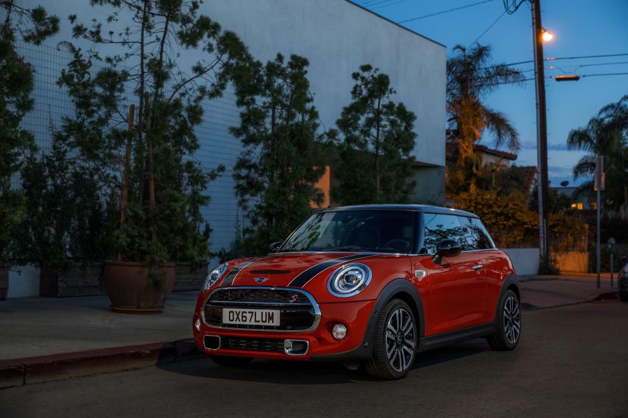  Mini Cooper S (F56) 2018 года  (WW) (фото 189 из 196)